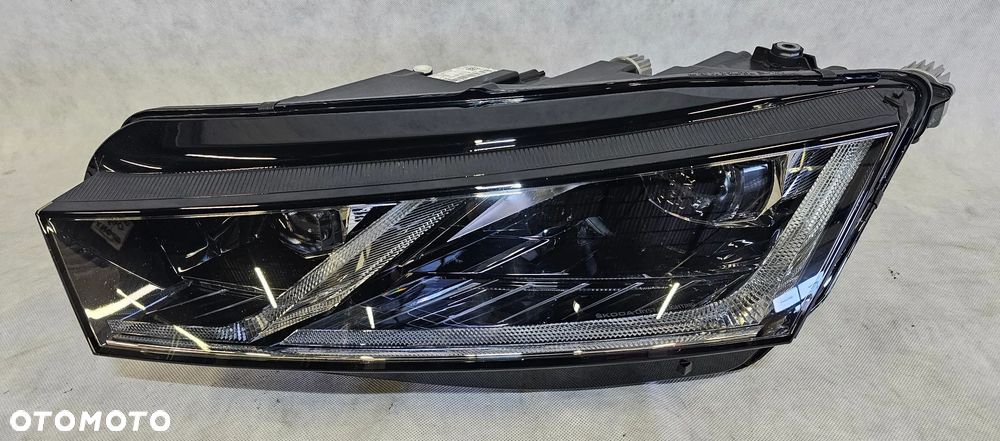 LEWA LAMPA FULL LED SKODA OCTAVIA IV 5E4941015A - 1