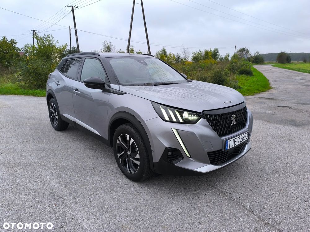 Peugeot 2008 PureTech 130 EAT8 GT - 2