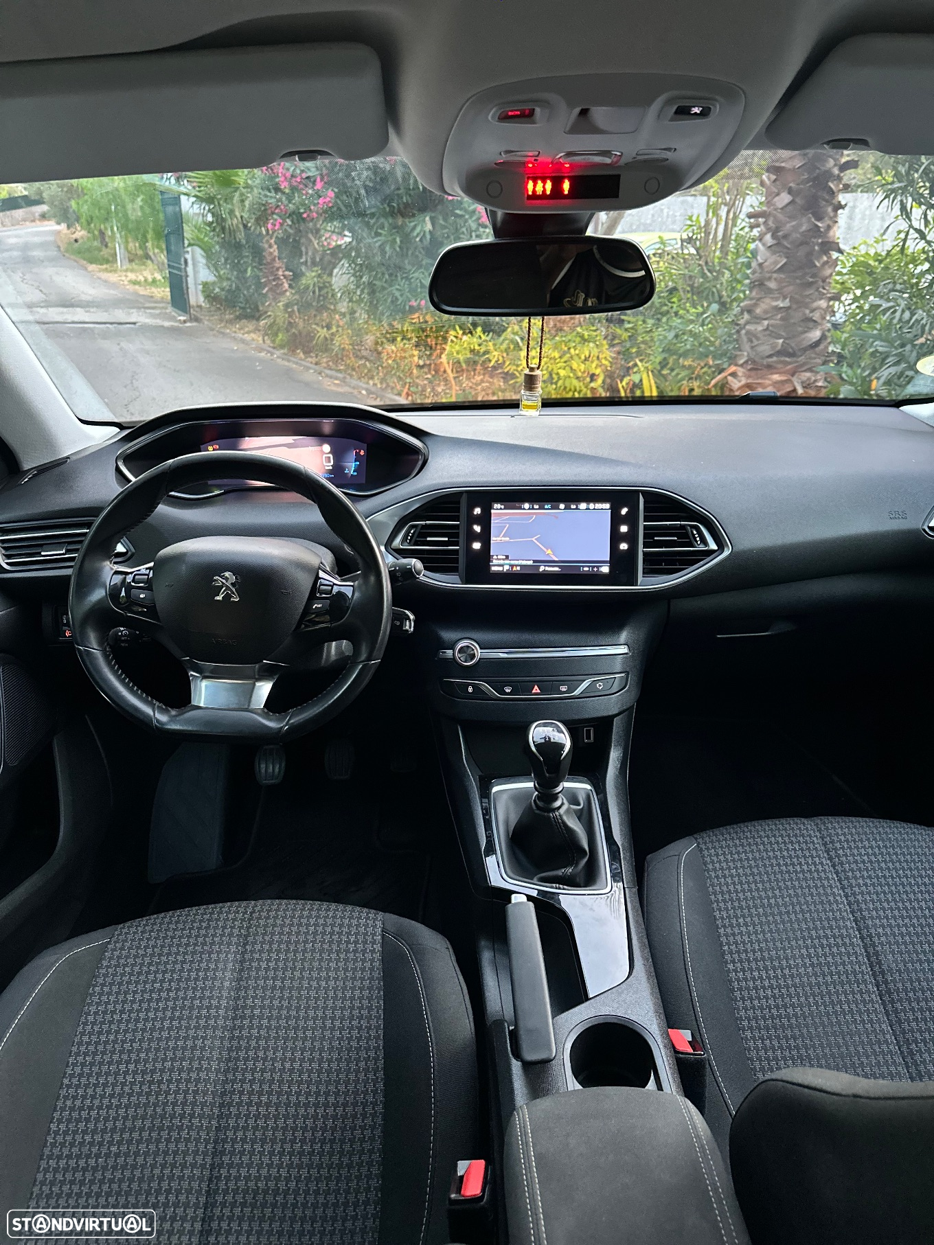Peugeot 308 1.5 BlueHDi Active - 8