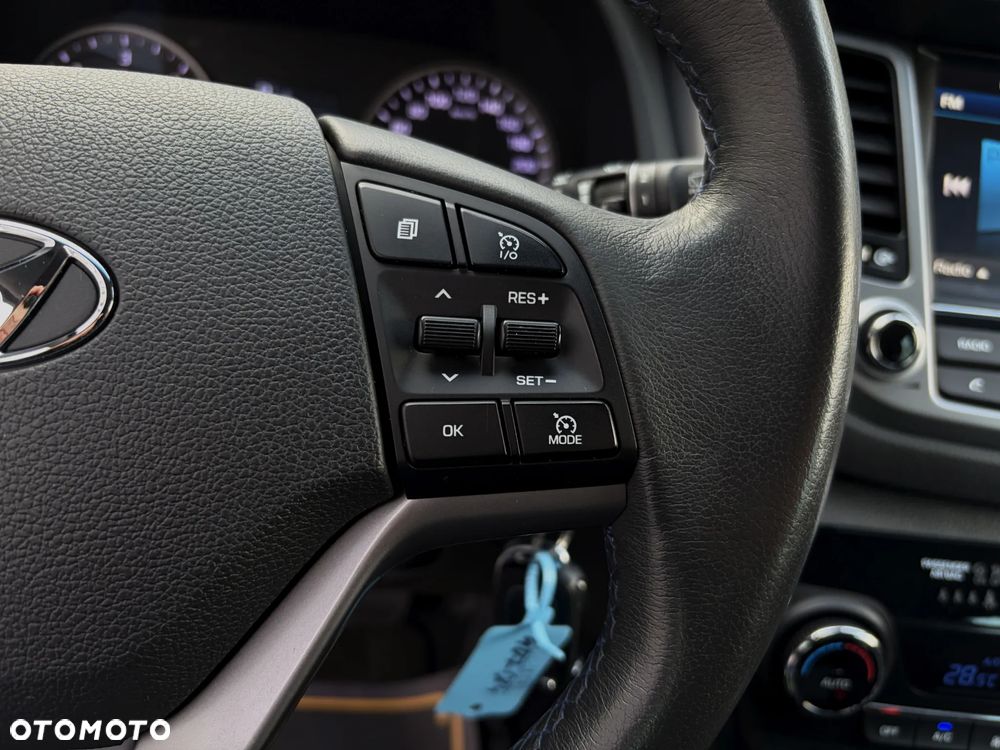 Hyundai Tucson blue 1.7 CRDi 2WD DCT Premium - 25
