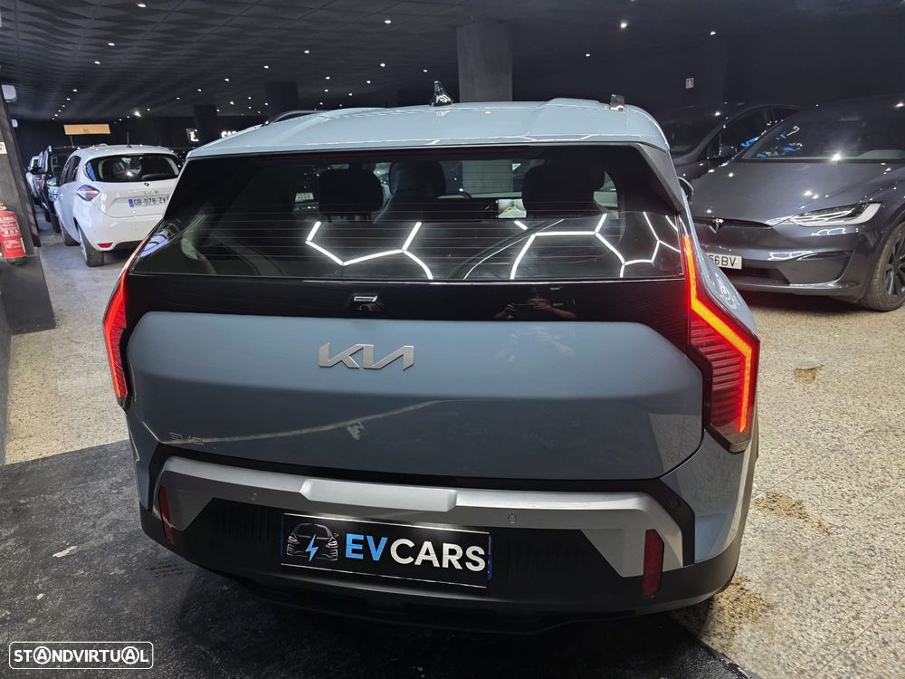 Kia EV3 58.3 kWh Drive - 32