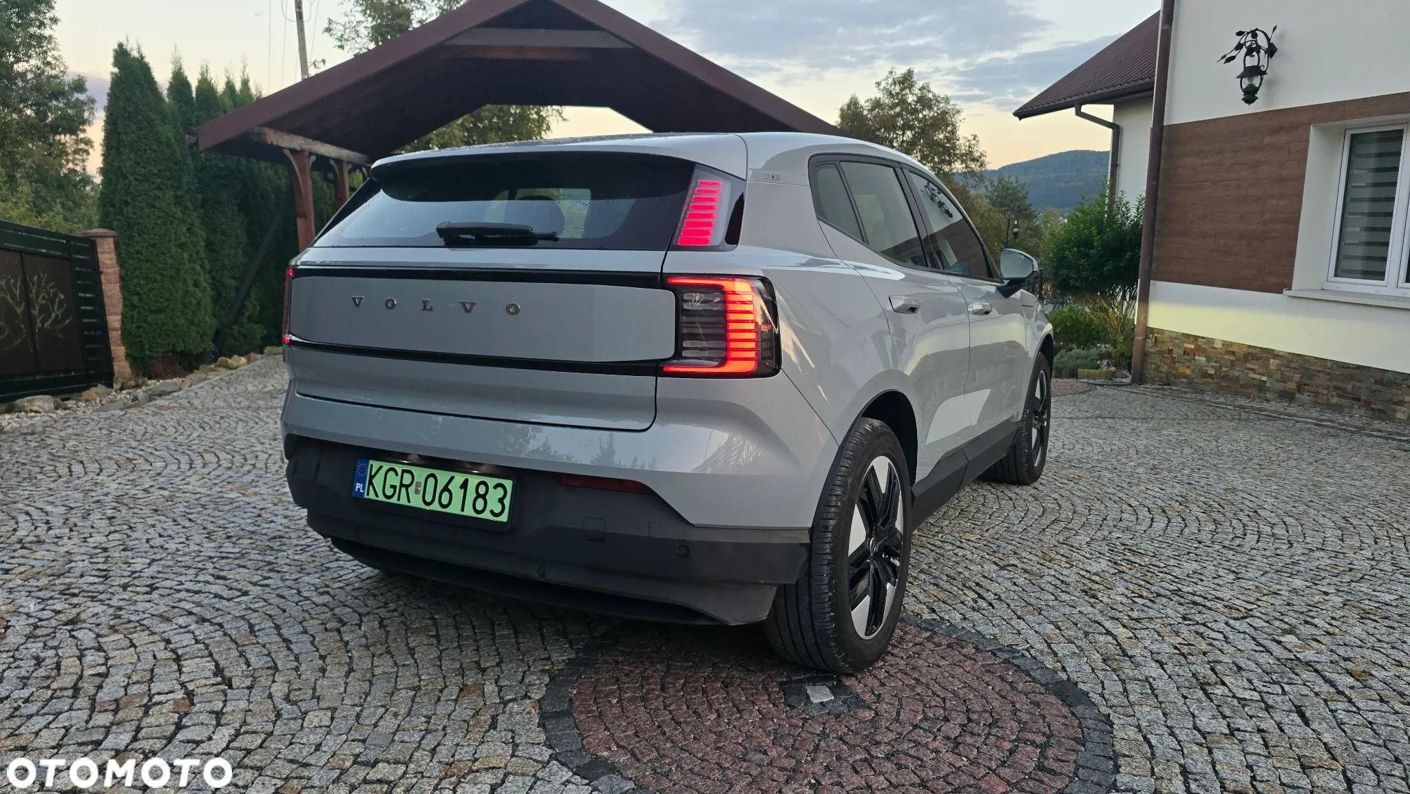 Volvo EX30 51kWh Single Motor Plus - 12