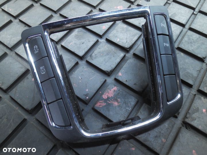 PRZEŁĄCZNIKI RAMKA TUNELU SUPERB II EUROPA - 1