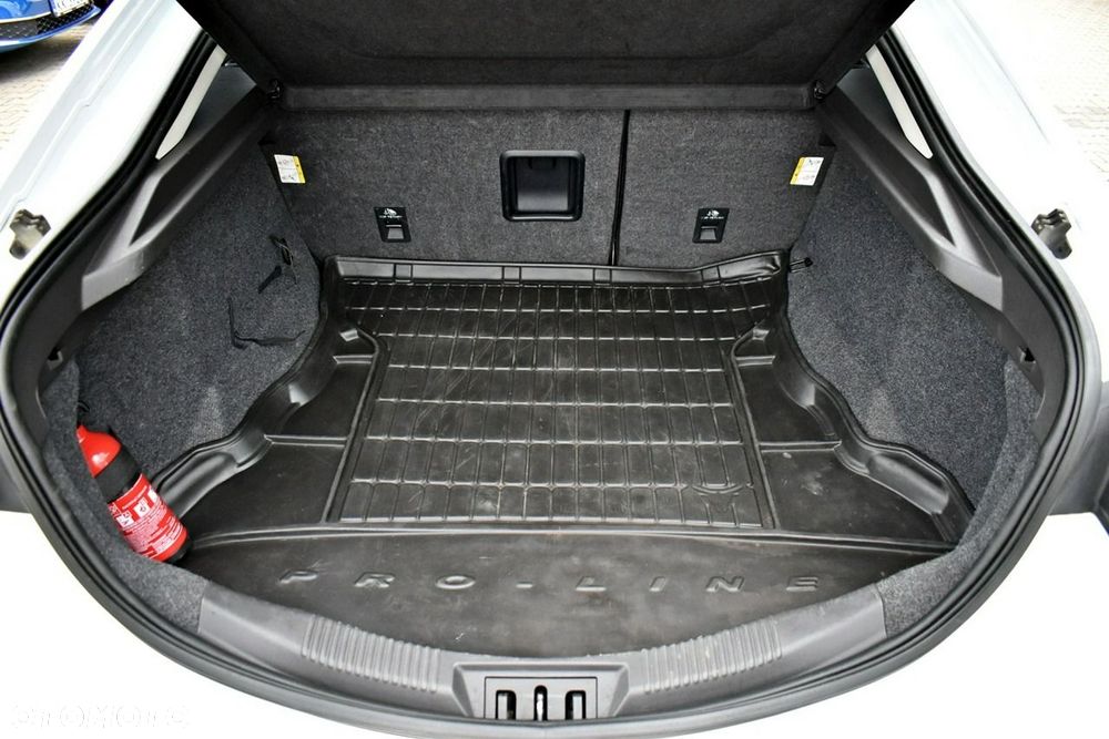 Ford Mondeo 1.5 EcoBoost Trend - 22