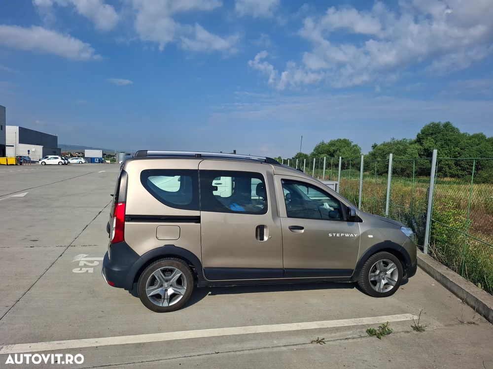 Dacia Dokker 1.5 Blue dCi Stepway - 9