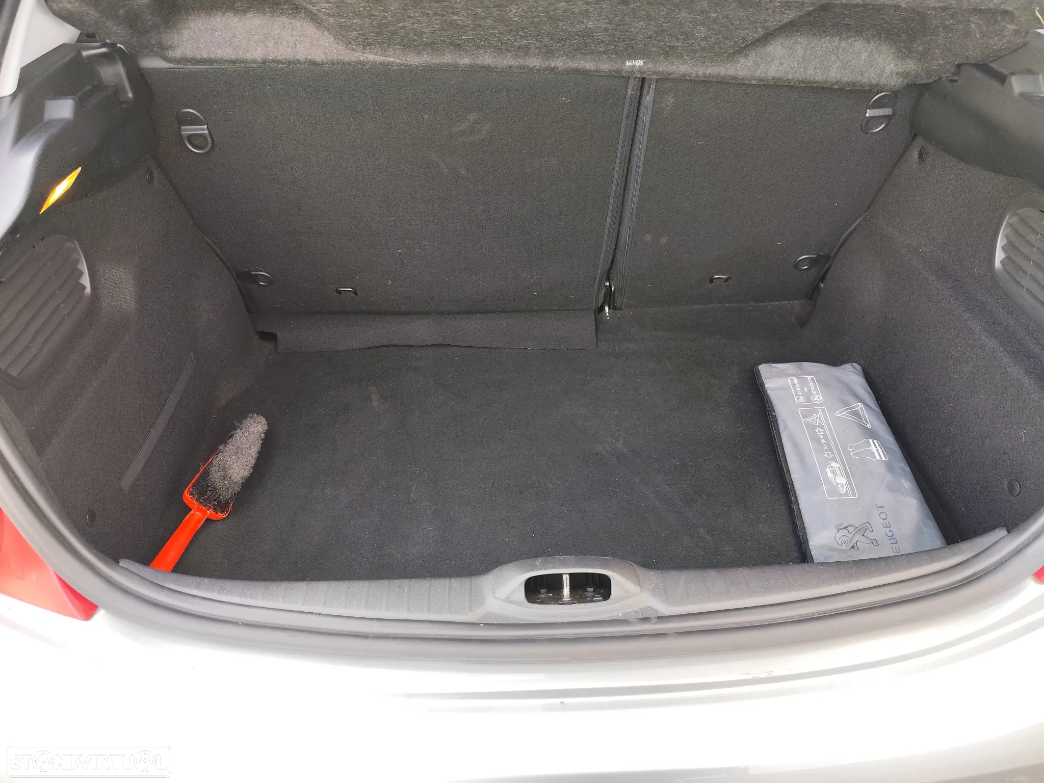 Peugeot 208 1.2 VTi Access - 9