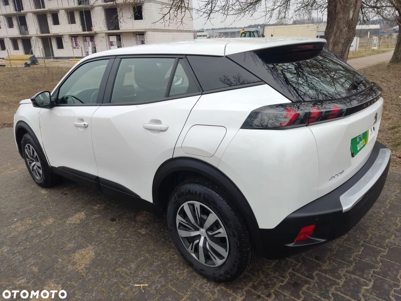 Peugeot 2008 - 9
