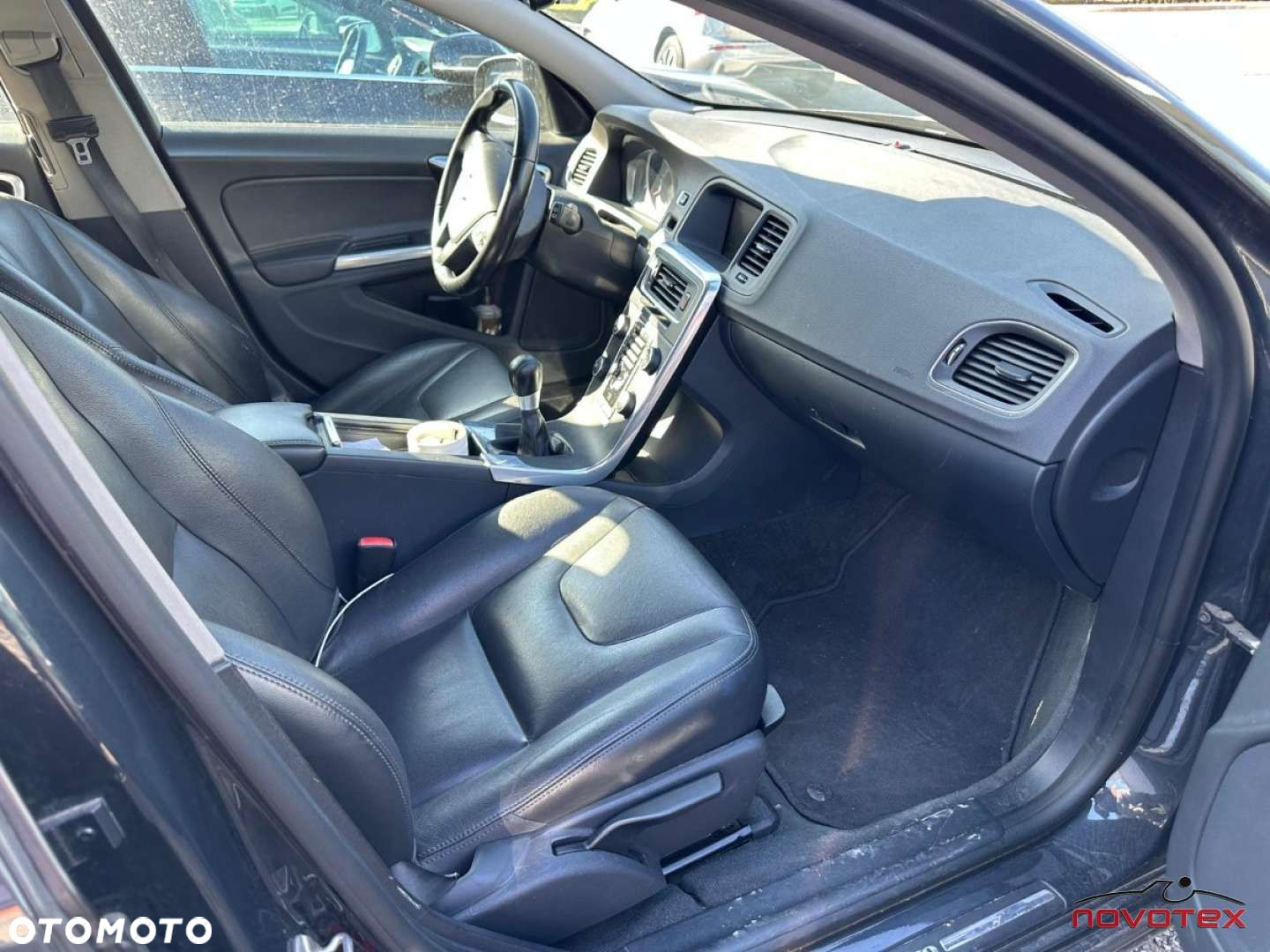 Volvo V60 - 4