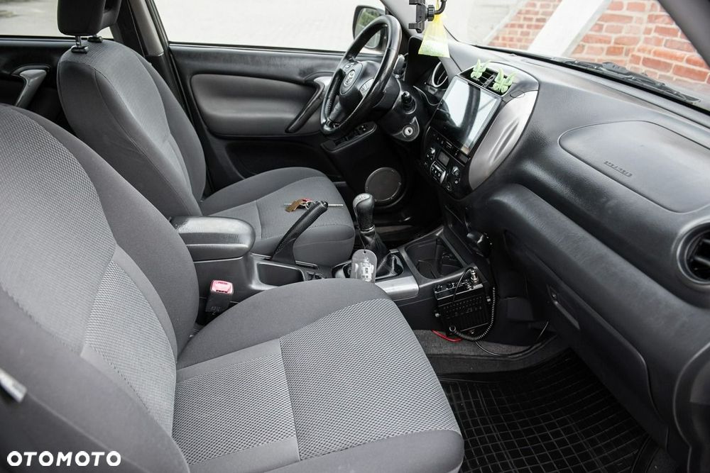 Toyota RAV4 D-4D 4x4 Executive - 9