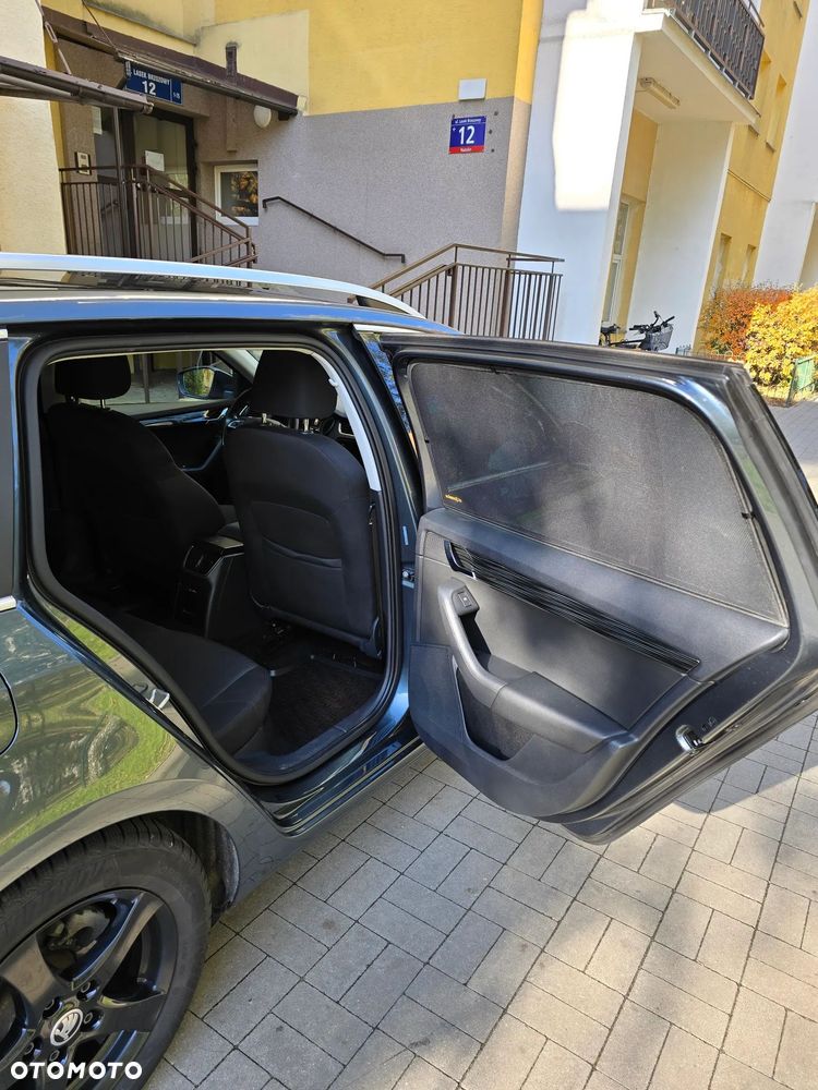 Skoda Octavia 2.0 TDI SCR Style DSG - 12