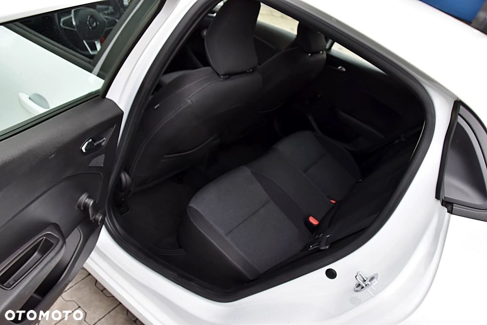 Renault Clio 1.6 E-TECH Techno - 23