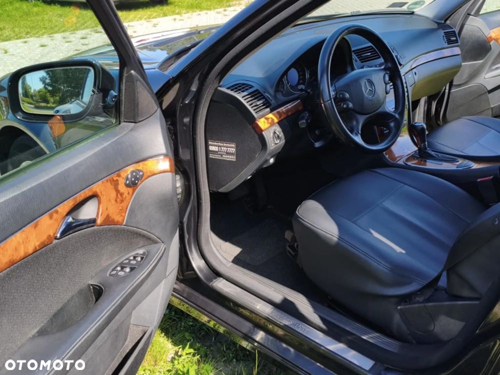 Mercedes-Benz Klasa E 200 T Kompressor Automatik Elegance - 12