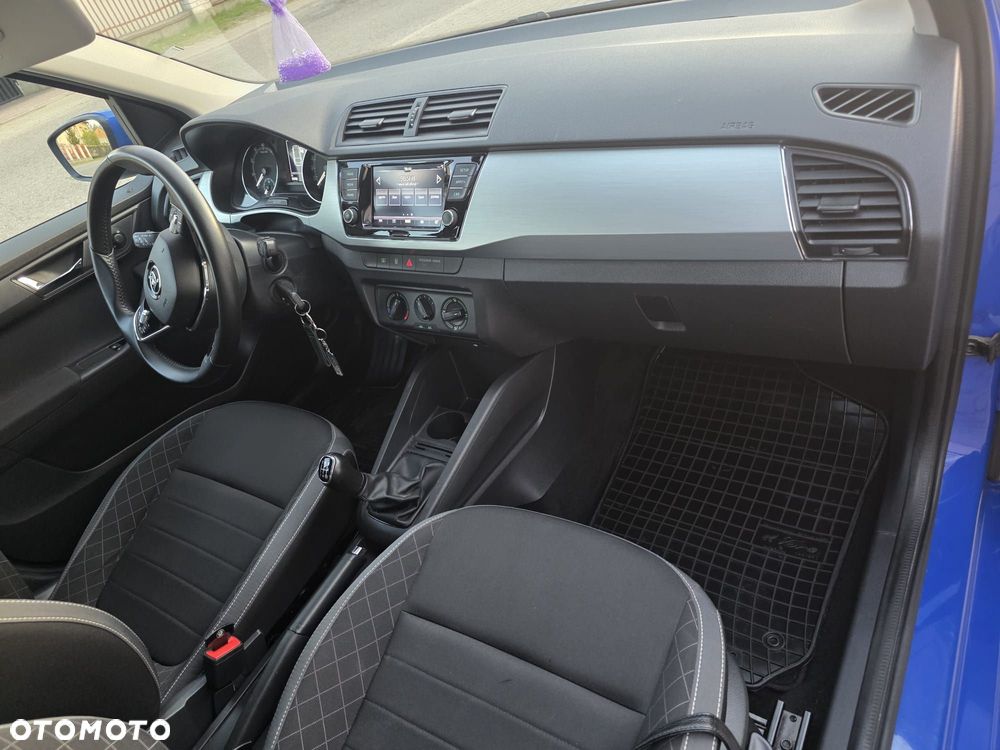 Skoda Fabia 1.0 Ambition - 10