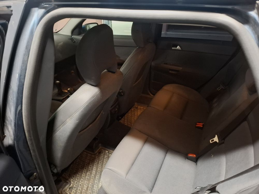 Volvo V50 - 7