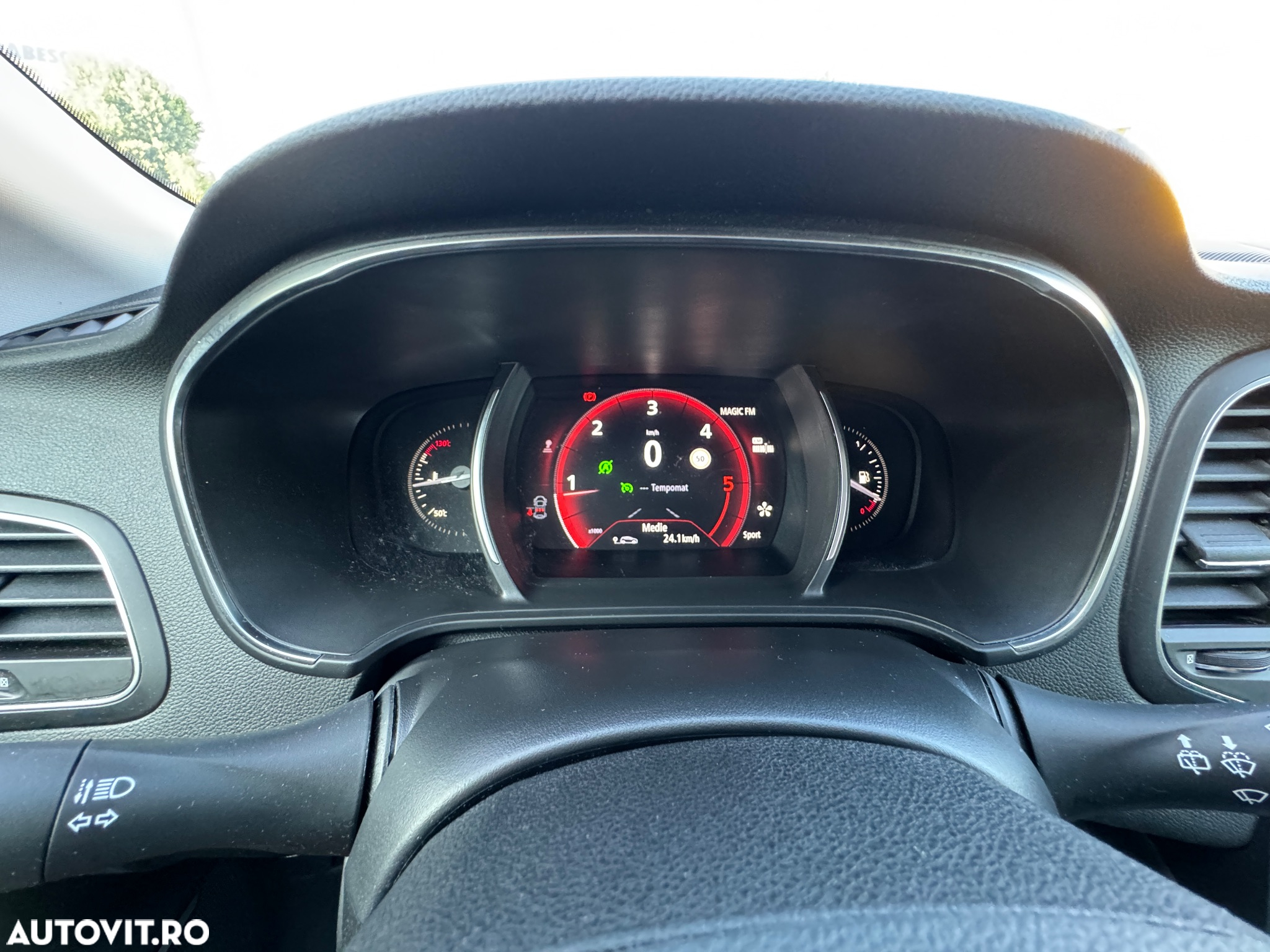 Renault Megane Grandtour ENERGY dCi 110 INTENS - 17