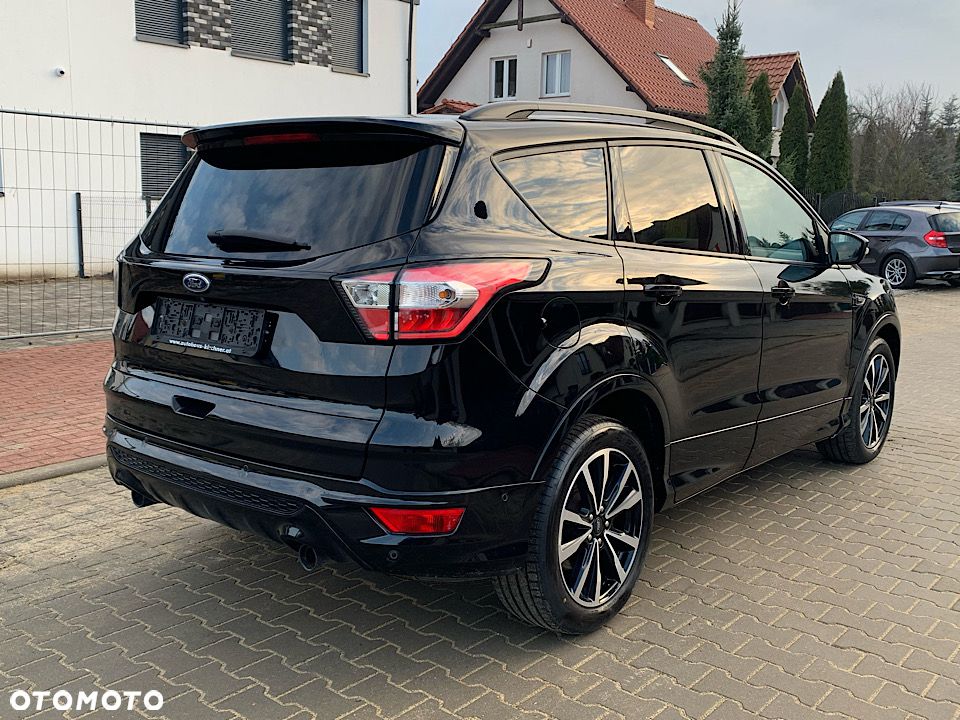 Ford Kuga 2.0 TDCi 4x4 ST-Line - 14