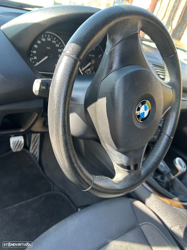 BMW 118 d Edition Exclusive - 14