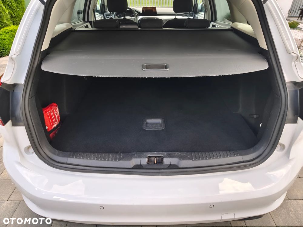 Ford Focus - 30