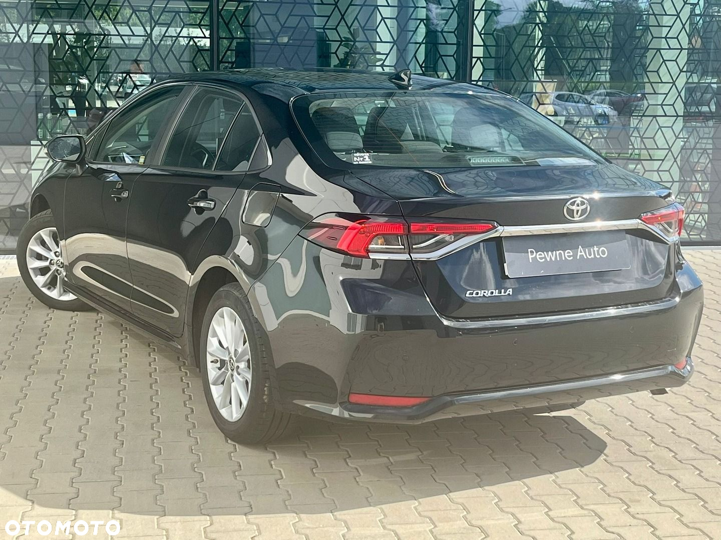 Toyota Corolla - 11