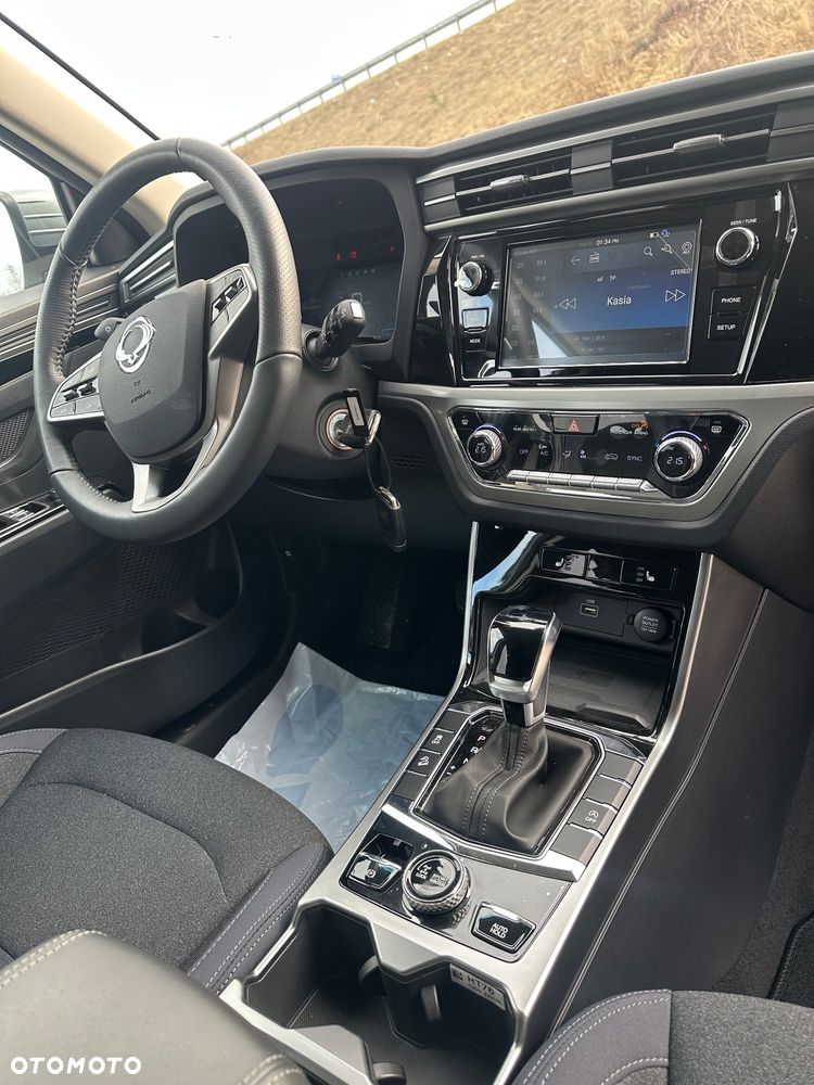 SsangYong/KGM Korando 1.5 T-GDI 4WD Automatik Onyx - 6