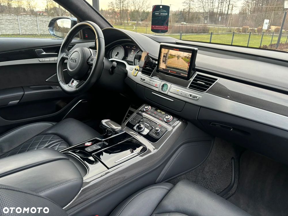 Audi S8 - 21