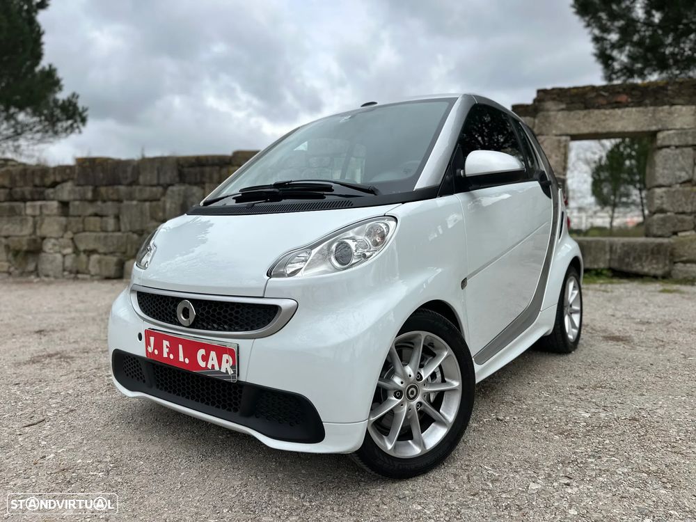 Smart Fortwo Cabrio - 1