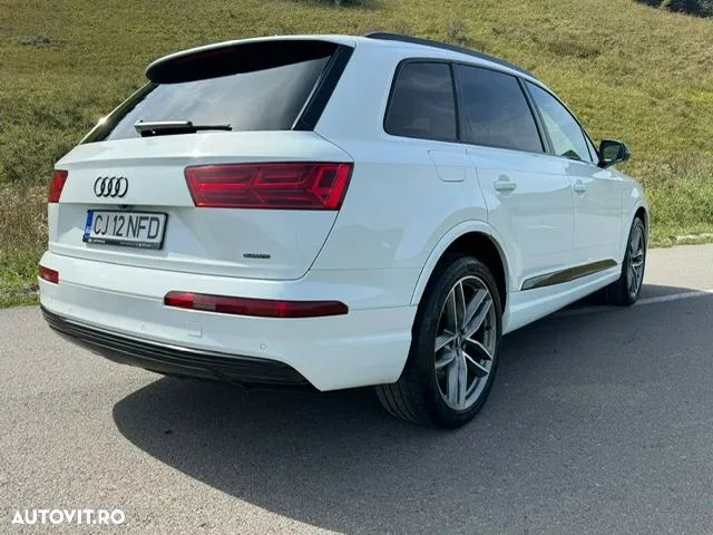 Audi Q7 - 16