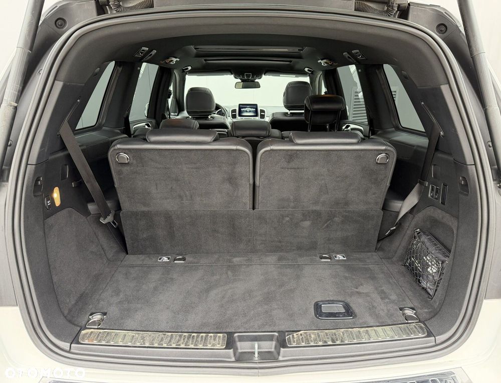 Mercedes-Benz GLS 350 d 4-Matic - 33
