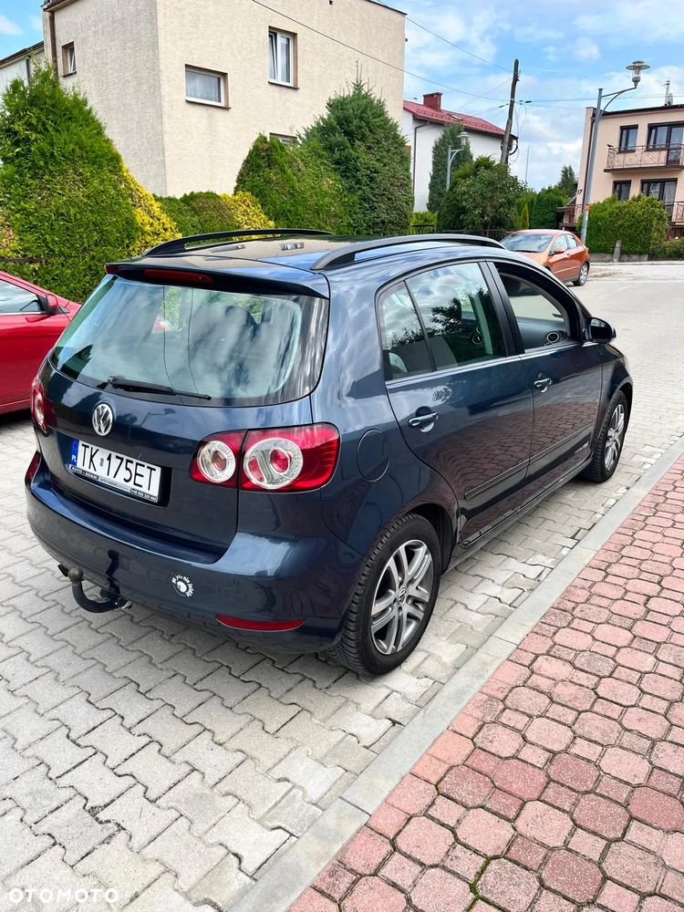 Volkswagen Golf Plus 2.0 TDI Comfortline DSG - 9