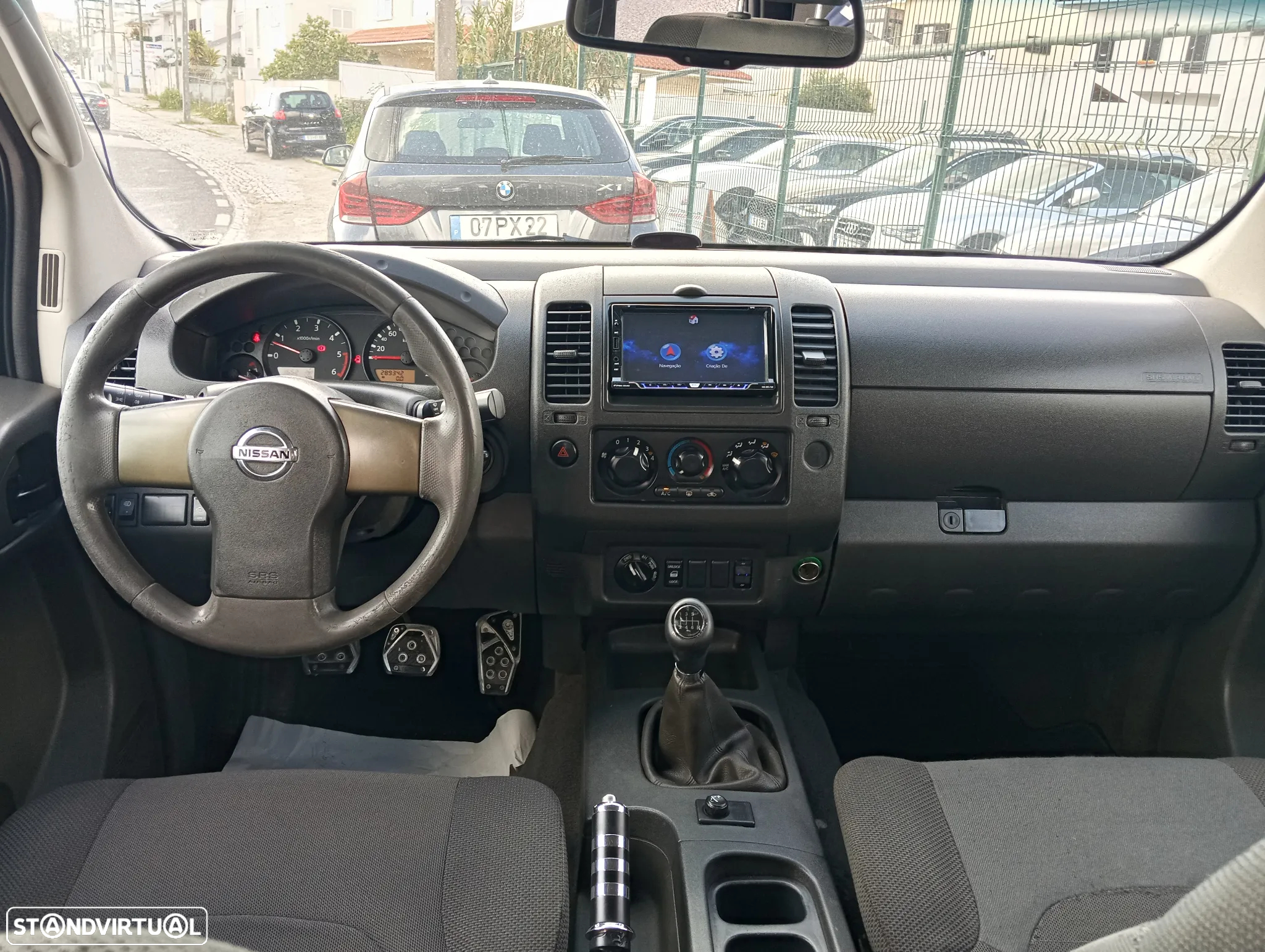 Nissan Navara 2.5 dCi CD Pilot - 11