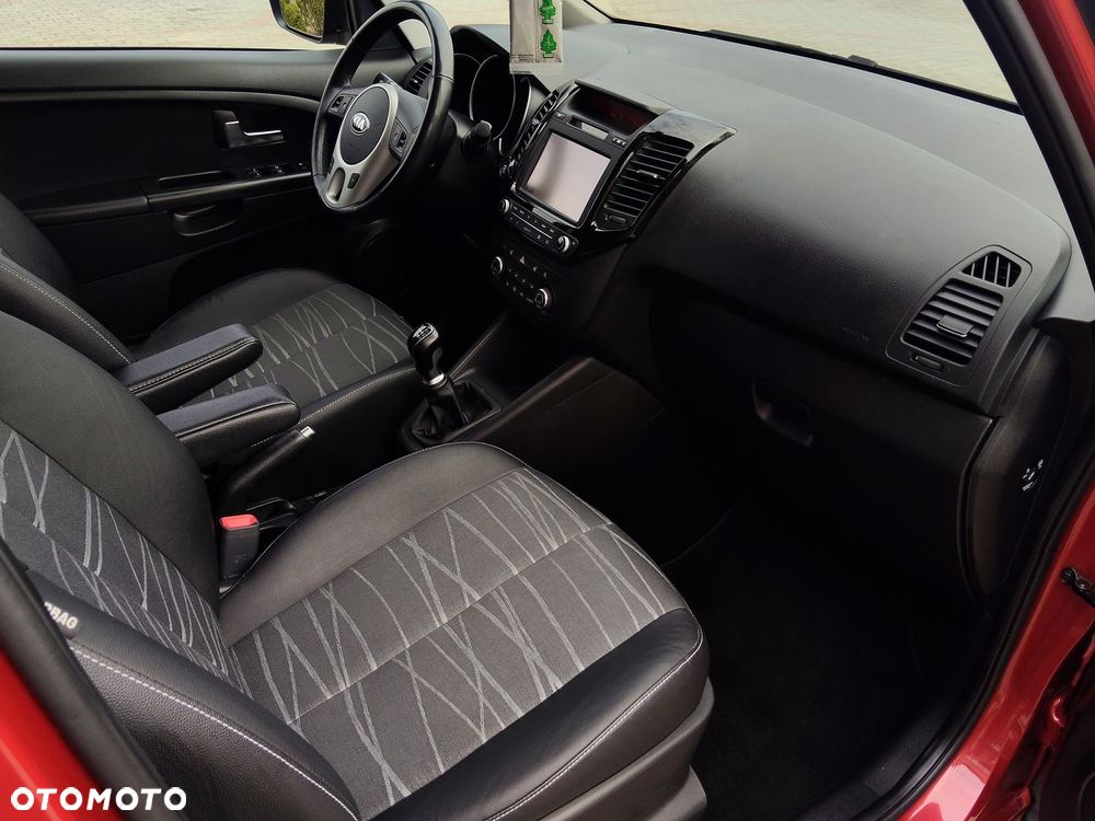 Kia Venga 1.6 CVVT Platinum Edition - 40