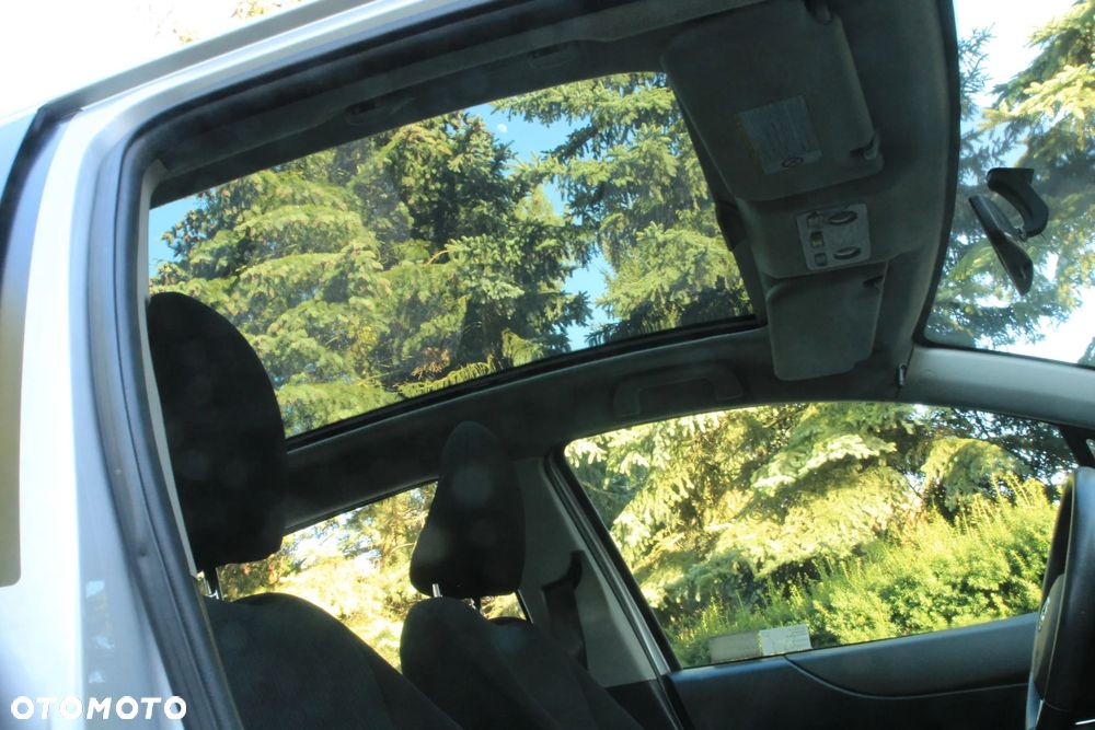 Toyota Yaris 1.33 Sol - 5