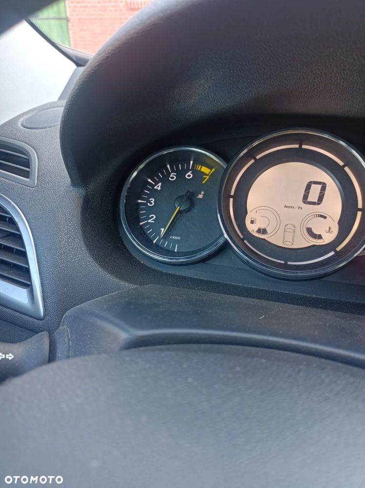 Renault Megane ENERGY TCe 130 LIMITED - 8