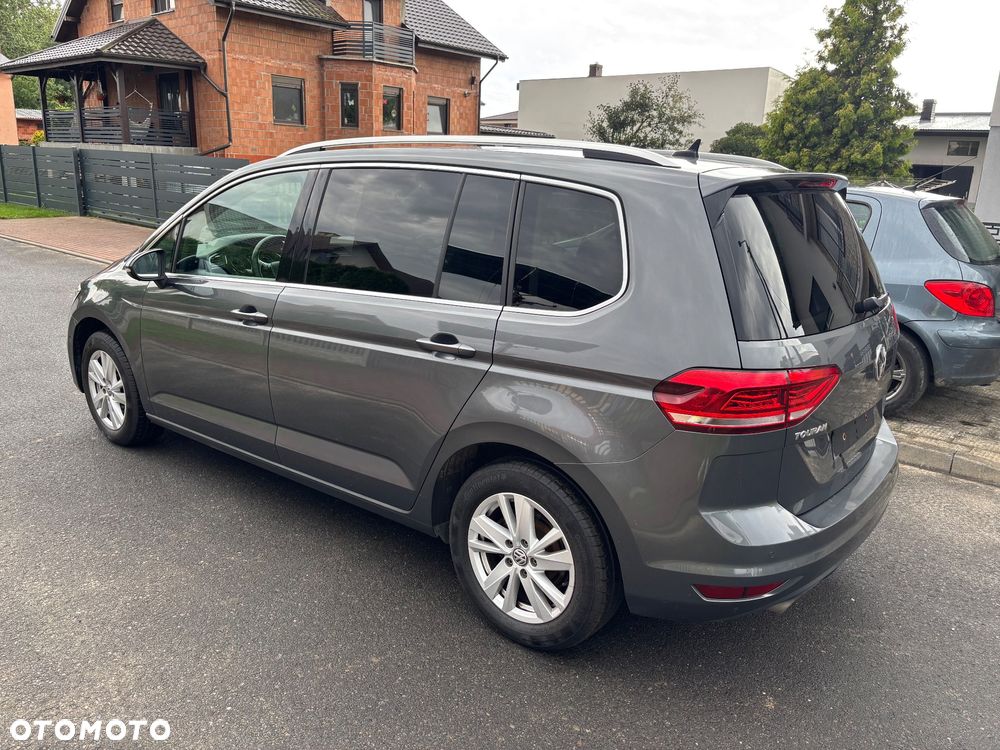 Volkswagen Touran 2.0 TDI SCR DSG Highline - 7