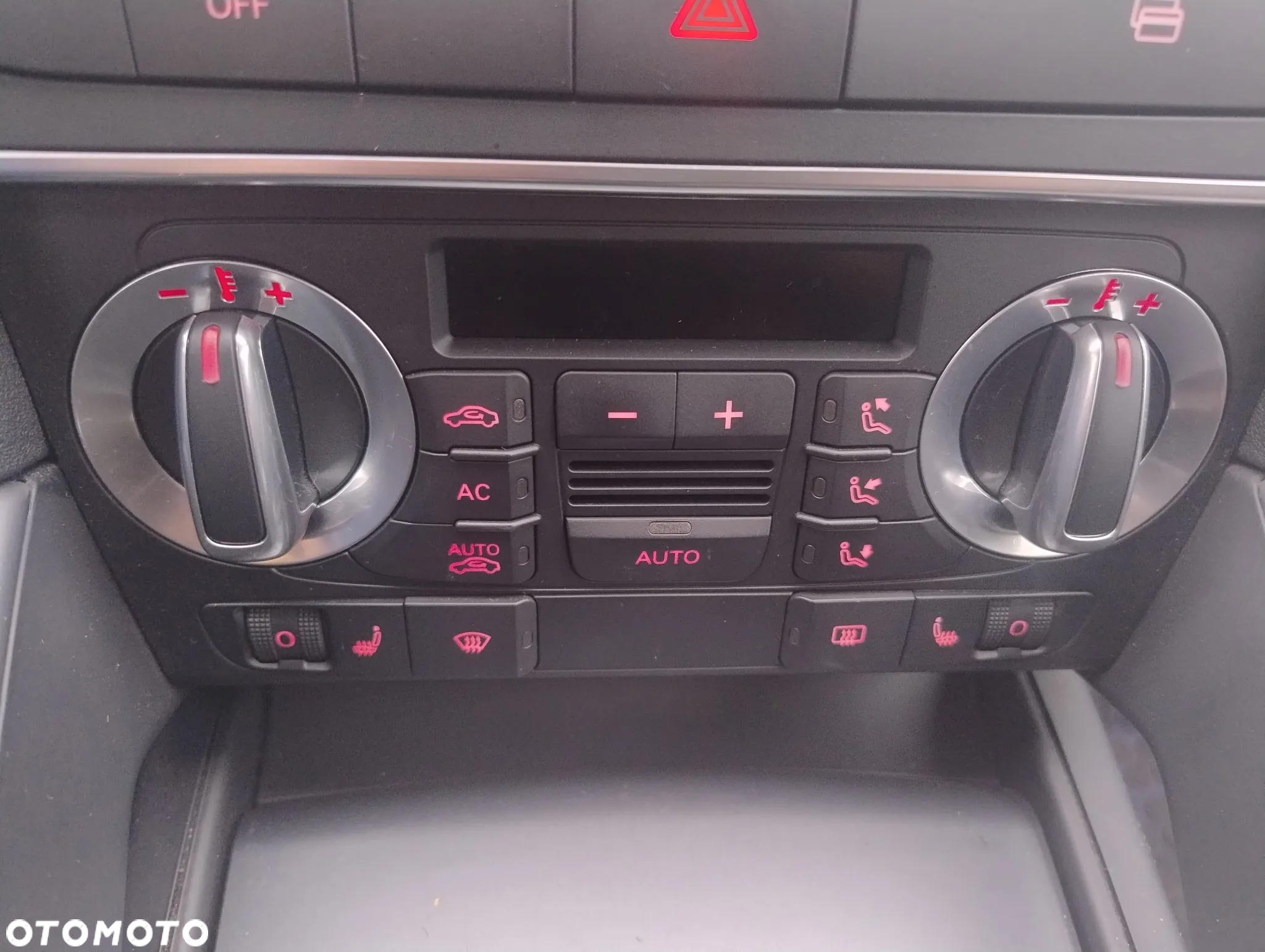 Audi A3 2.0 TDI DPF Ambiente - 21