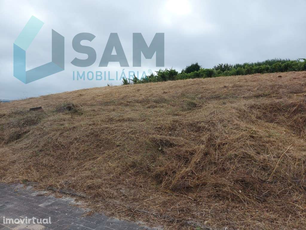 Terreno em A Dos Cunhados - Grande imagem: 2/3