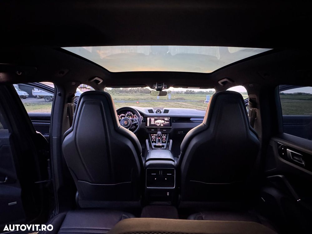 Porsche Cayenne Coupe E-Hybrid Tiptronic S Platinum Edition - 39