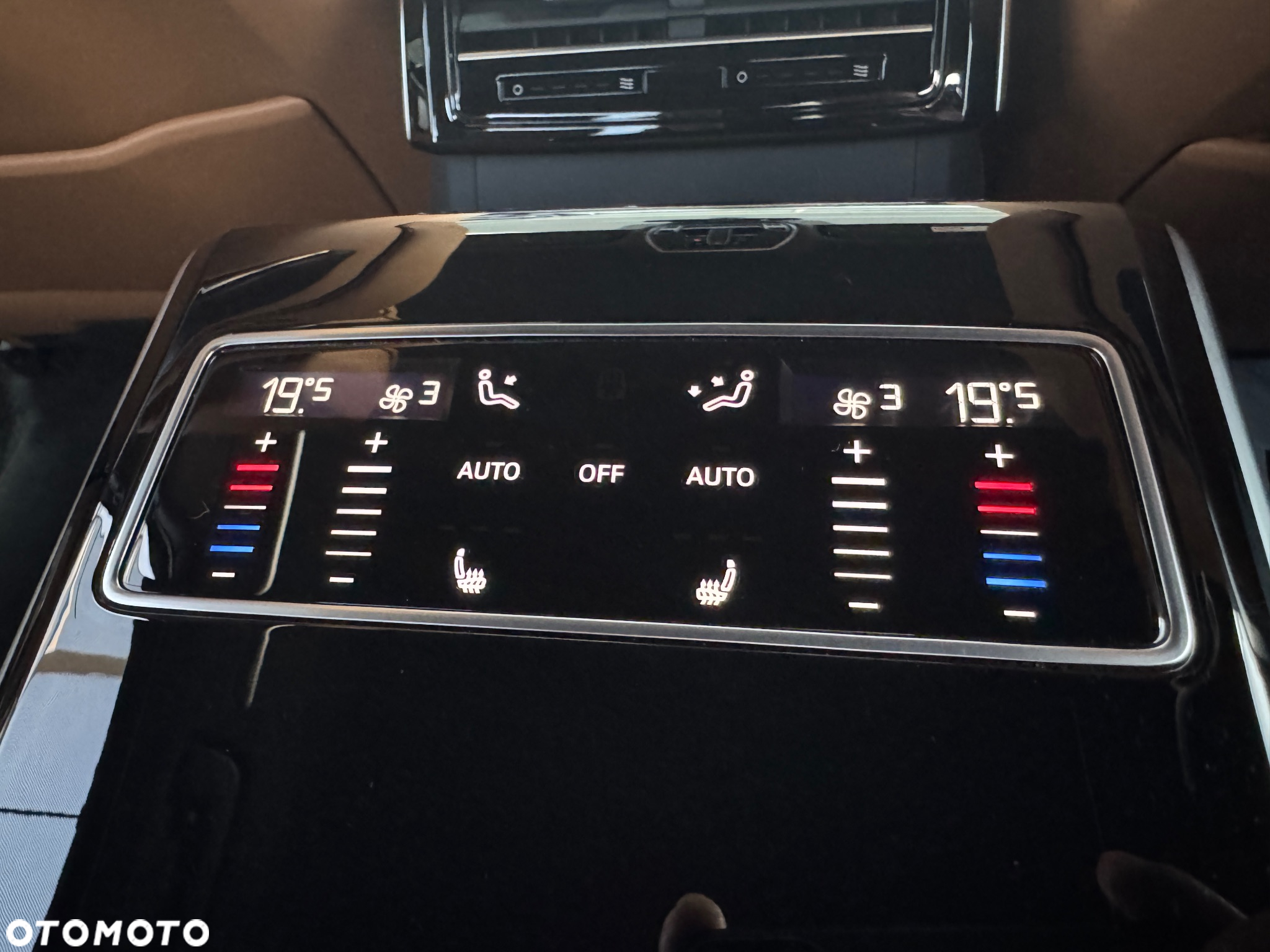 Audi S8 - 23