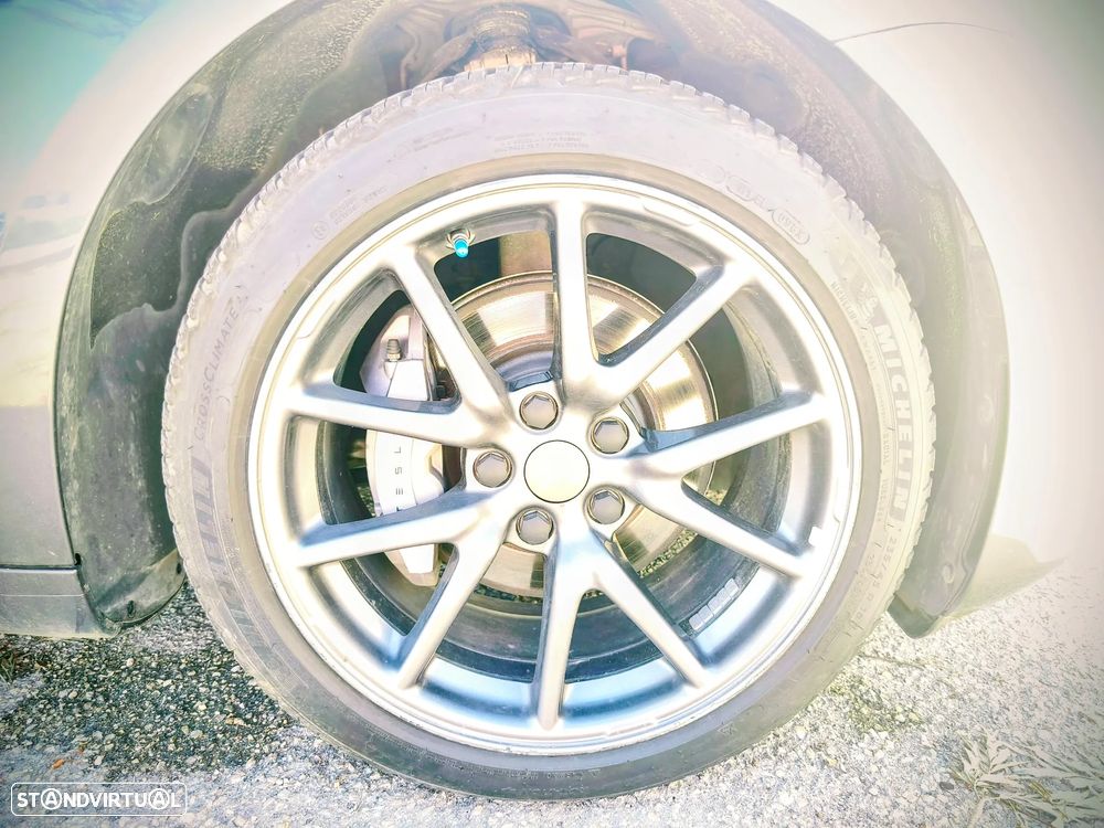 Tesla Model 3 Standard Range Plus RWD - 11