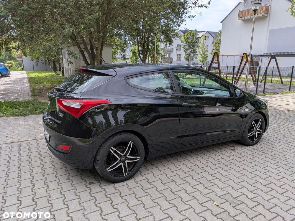 Hyundai i30 1.4 Classic - 12