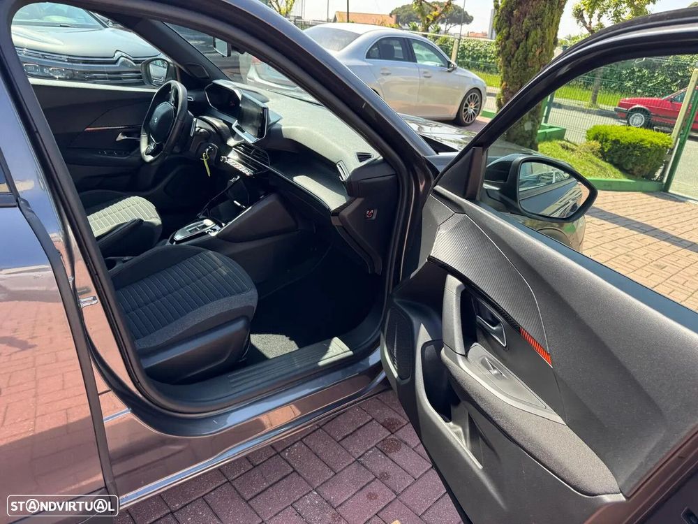 Peugeot 2008 PureTech 110 GPF Stop&Start EAT6 Active - 21