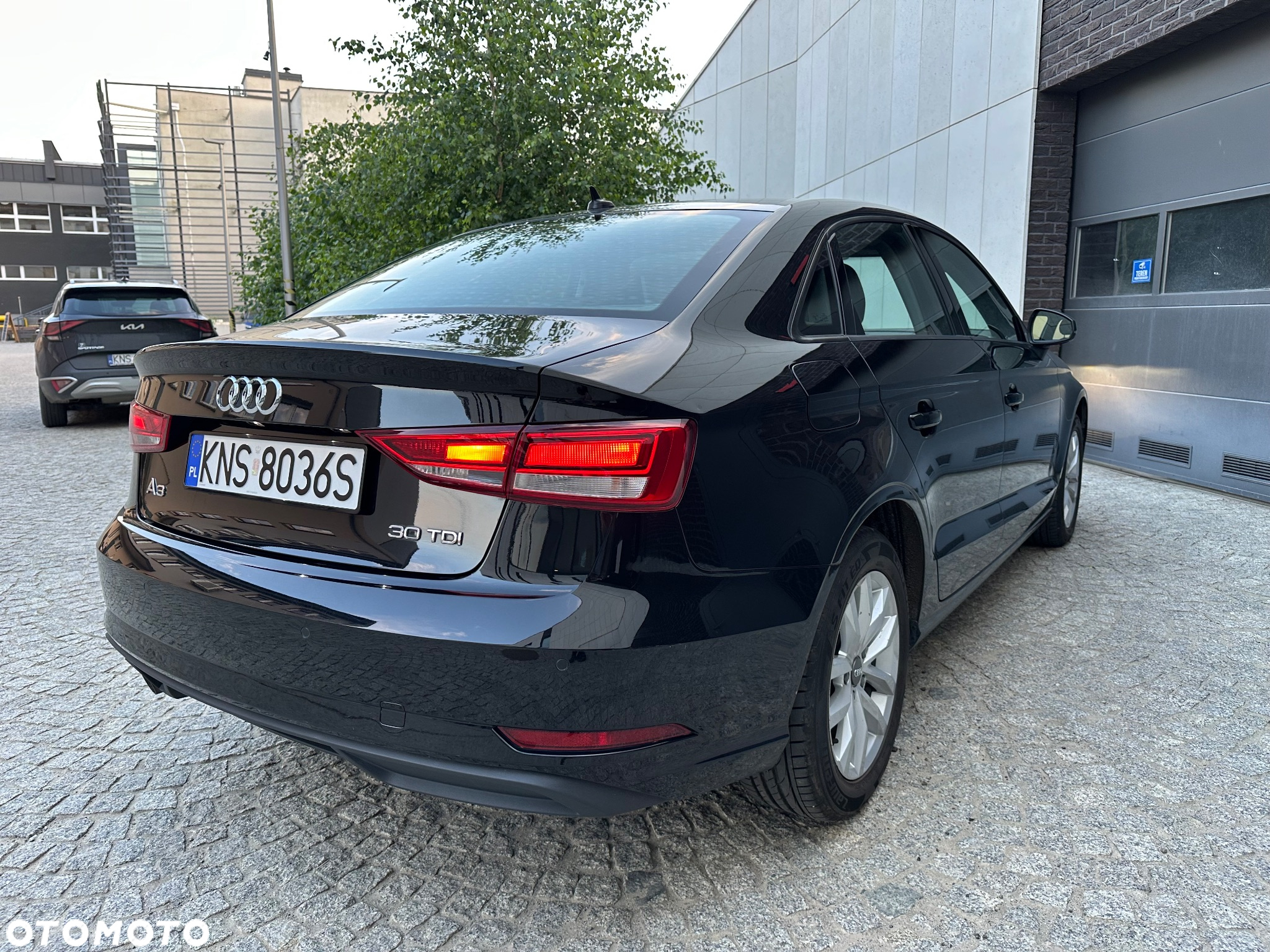 Audi A3 ver-1-6-tdi - 12