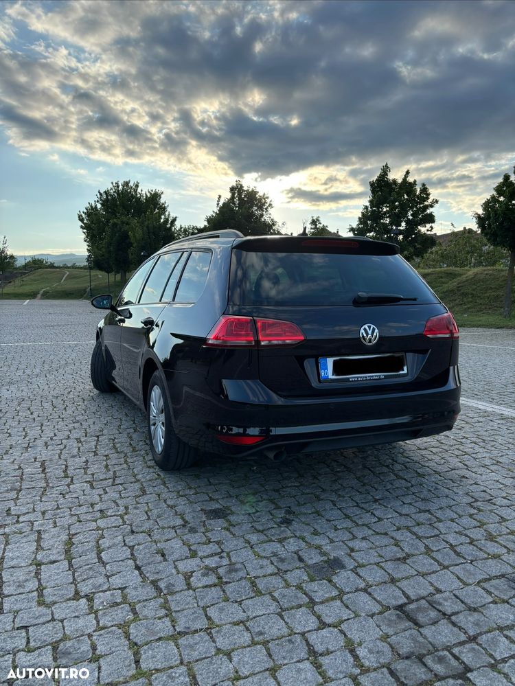 Volkswagen Golf 1.6 TDI DPF Trendline - 2