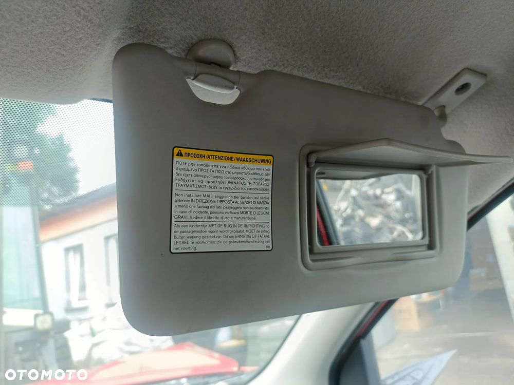 NISSAN MICRA K13 13-17 2015 r. LIFT daszek prawy osłona przeciwsłoneczna prawa * - 1