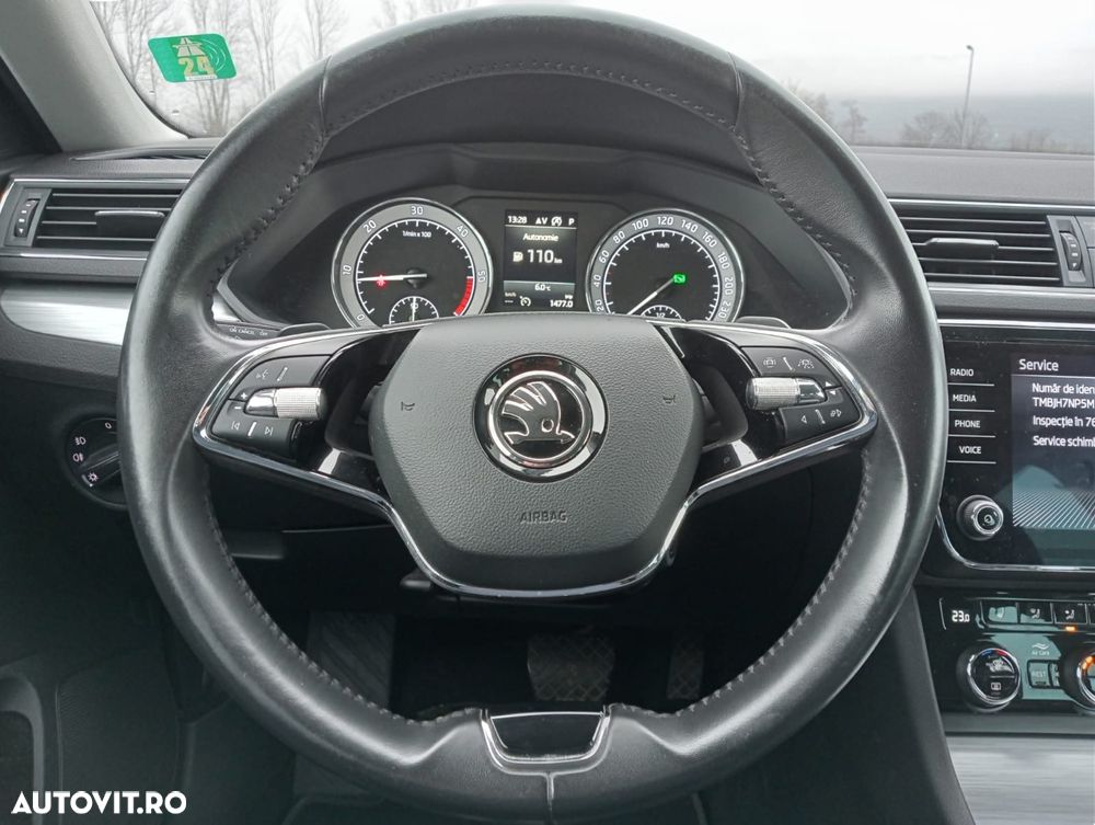 Skoda Superb 2.0 TDI DSG Active - 11