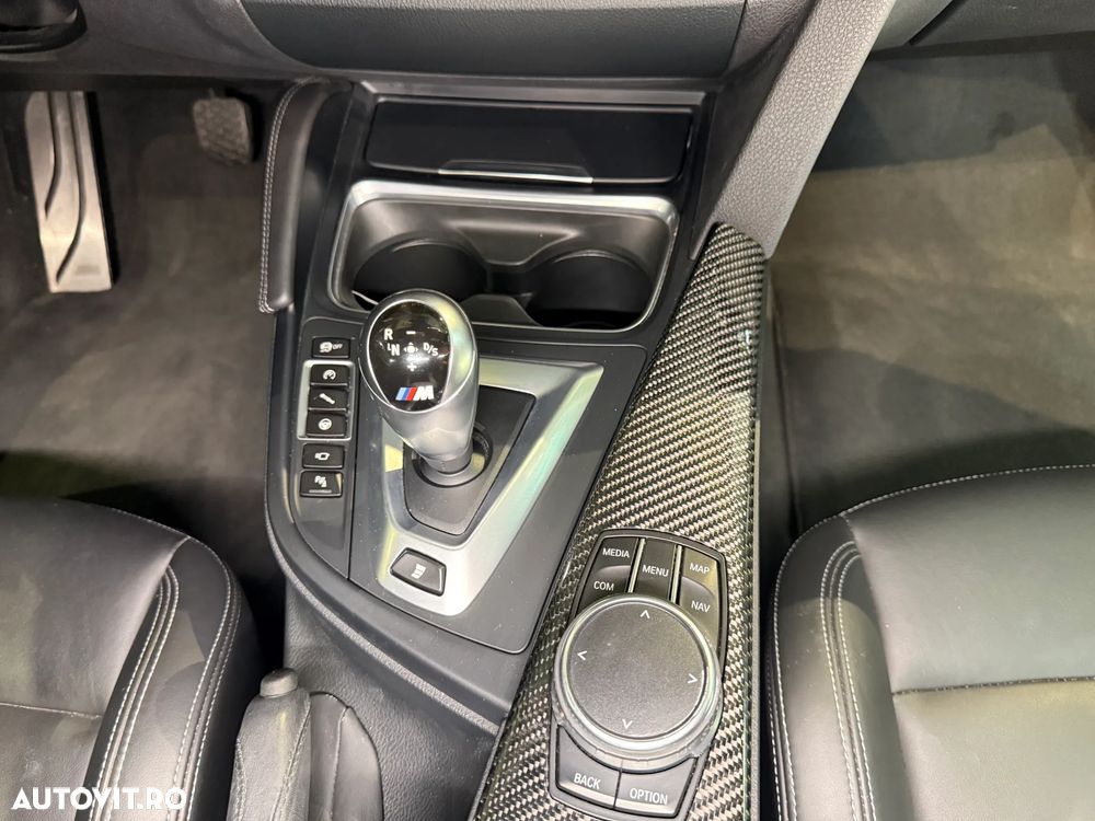 BMW M4 DKG Competition - 33