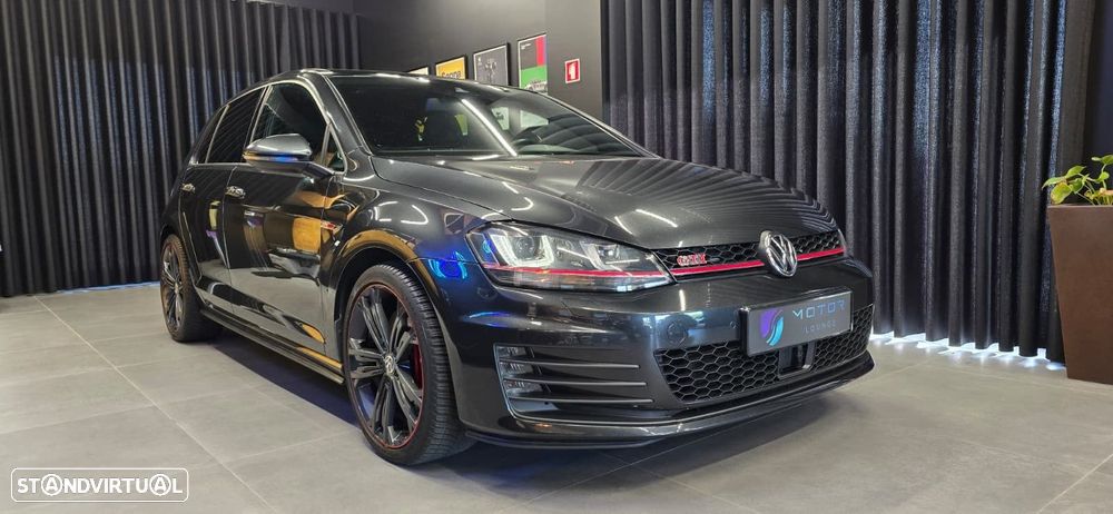 VW Golf 2.0 TSi GTi DSG Performance - 3