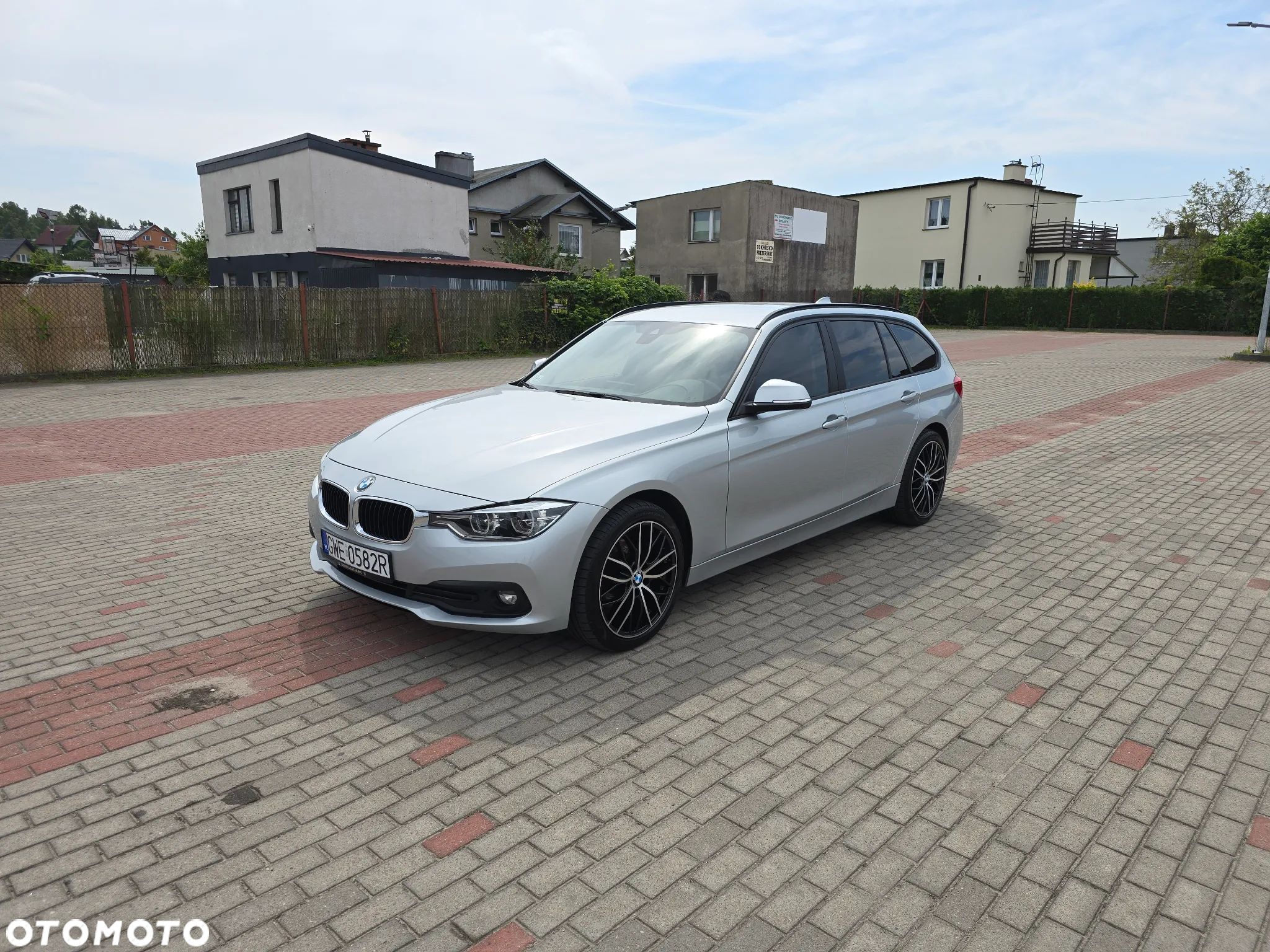 BMW Seria 3 320d xDrive Advantage - 1