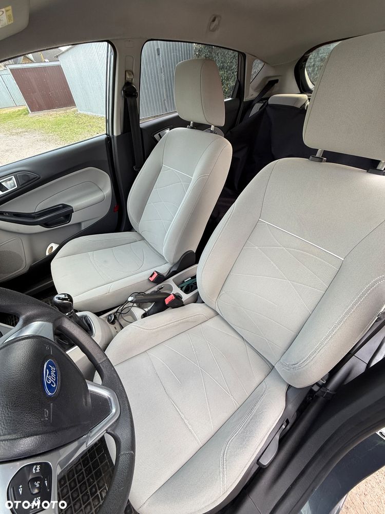 Ford Fiesta 1.5 TDCi Trend - 21