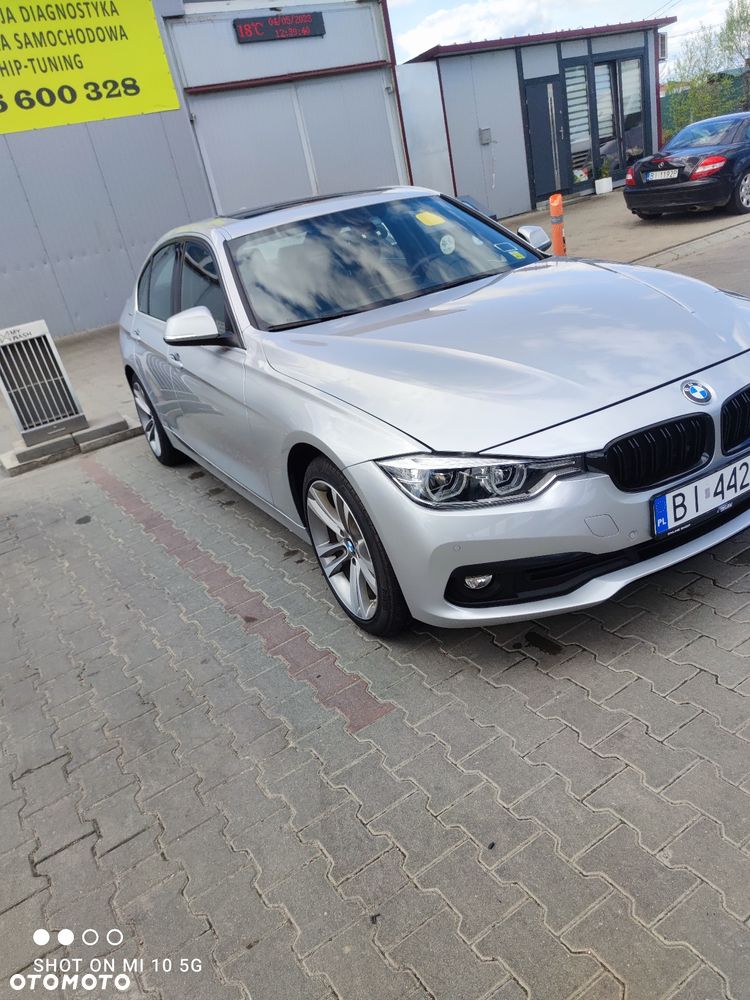 BMW Seria 3 340i xDrive Sport Line - 4